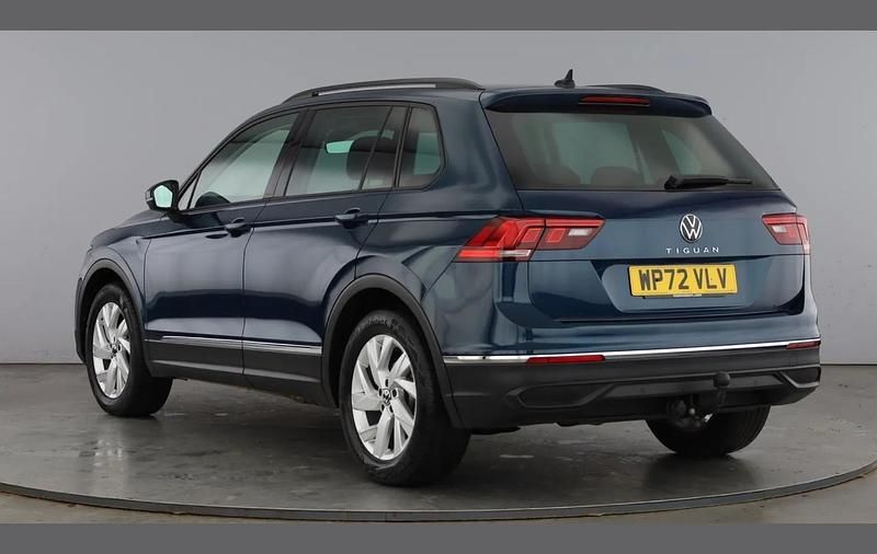 Used VW Tiguan Life 150 HP (110 kW) 2022 Blue SUV