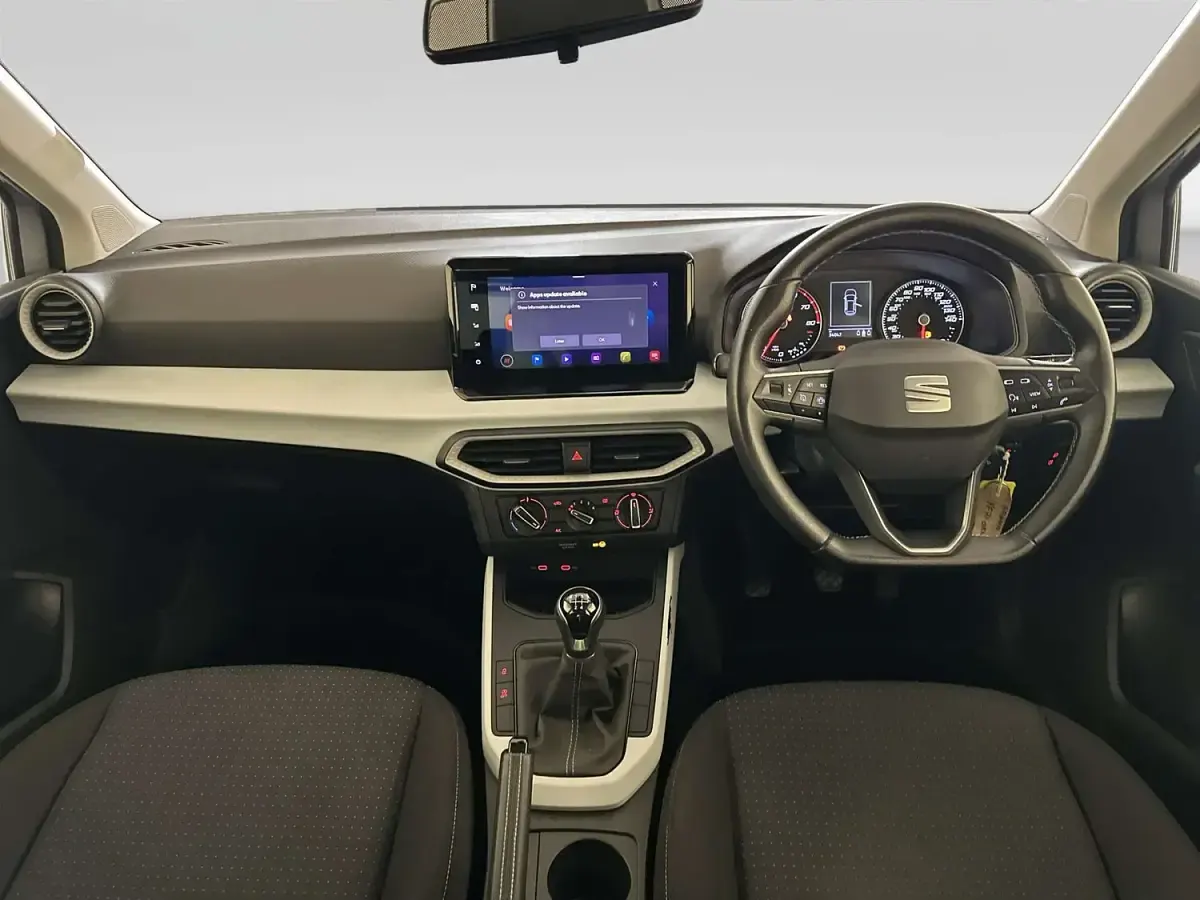 Used Seat Arona SE Technology 95 HP (69 kW) 2022 Silver SUV