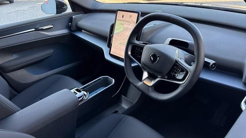 New Volvo EX30 Performance 11 kW (15 HP) 2025 Black SUV