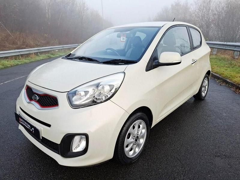 Used Kia Picanto 84 HP (61 kW) 2012 Beige Hatchback