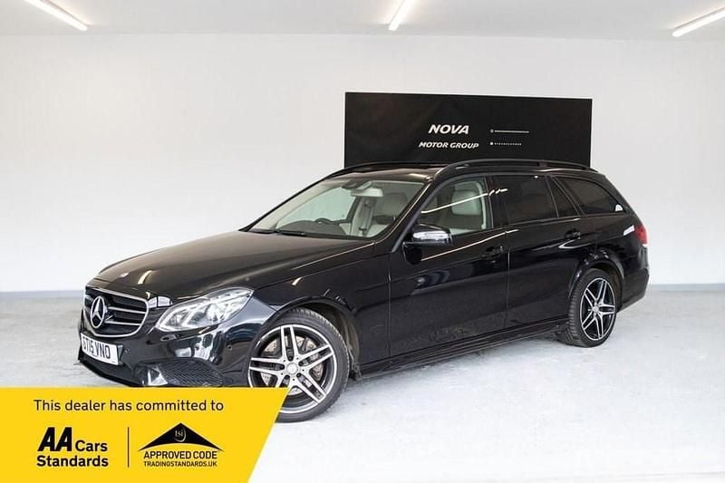 Black Used 2015 Mercedes E350 Premium Estate | £11,399 (Fair price) - Image 1/4