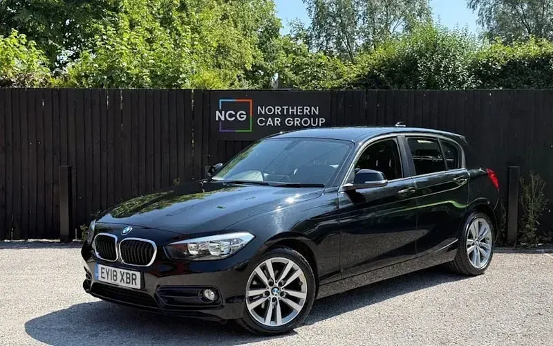 Used BMW 118 Sport Line 136 HP (100 kW) 2017 Black Hatchback