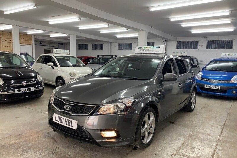 Grey Used 2011 Kia Ceed 3 Hatchback | £3,495 (Fair price) - Image 1/1