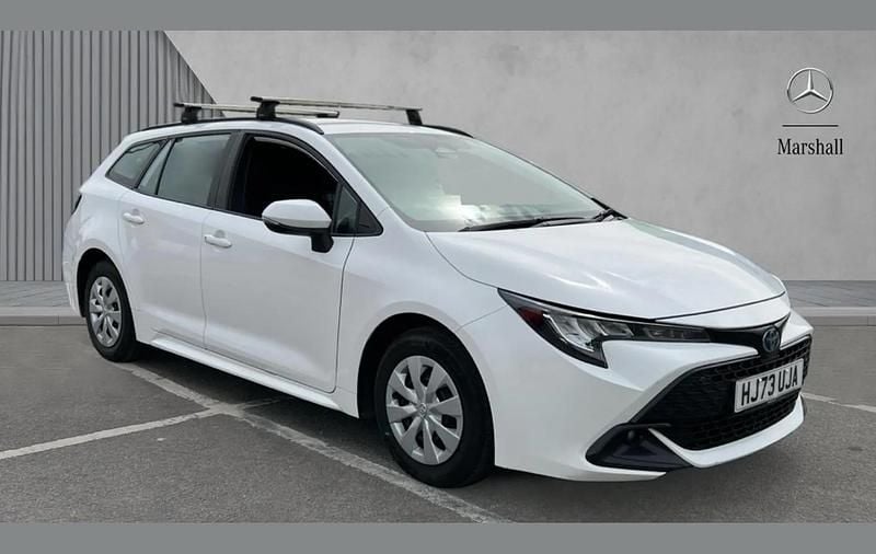 Usado Toyota Corolla 138 HP (101 kW) 2023 Branco