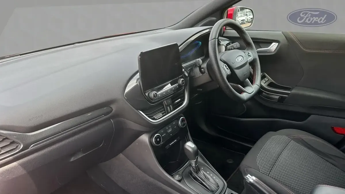 Usado Ford Puma ST-Line 123 HP (90 kW) 2024 Vermelho SUV