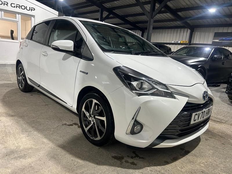 Used Toyota Yaris Hybrid 2020 White Hatchback