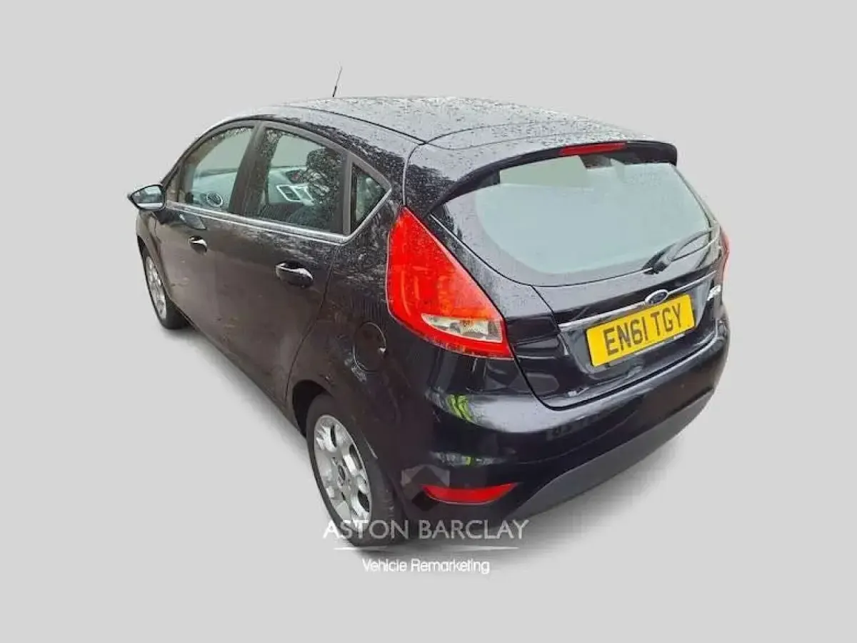 Used Ford Fiesta Zetec 82 HP (60 kW) 2012 Black Hatchback