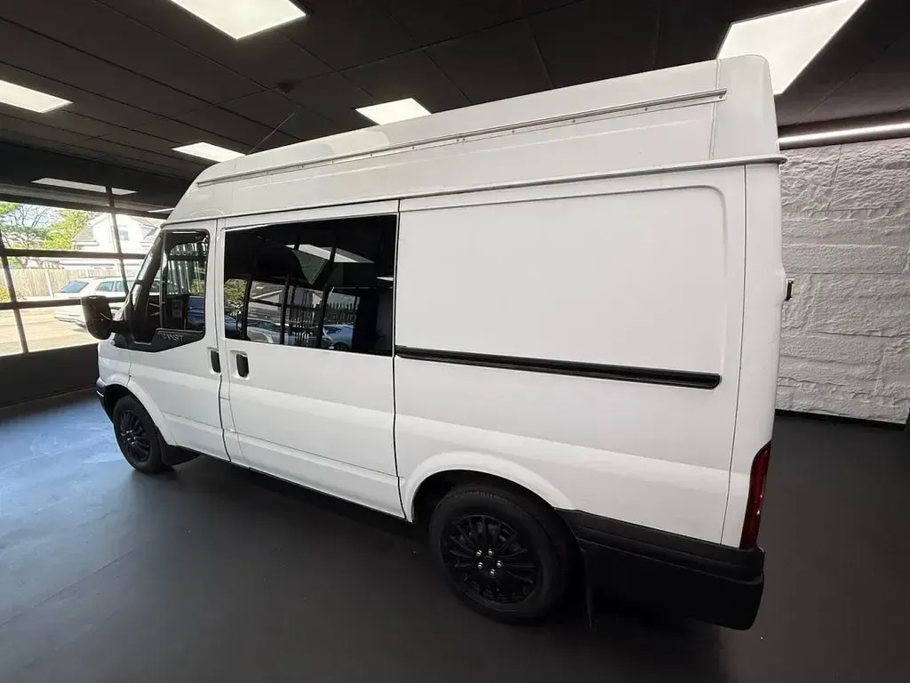 Used Ford Transit 110 HP (80 kW) 2006 White Van