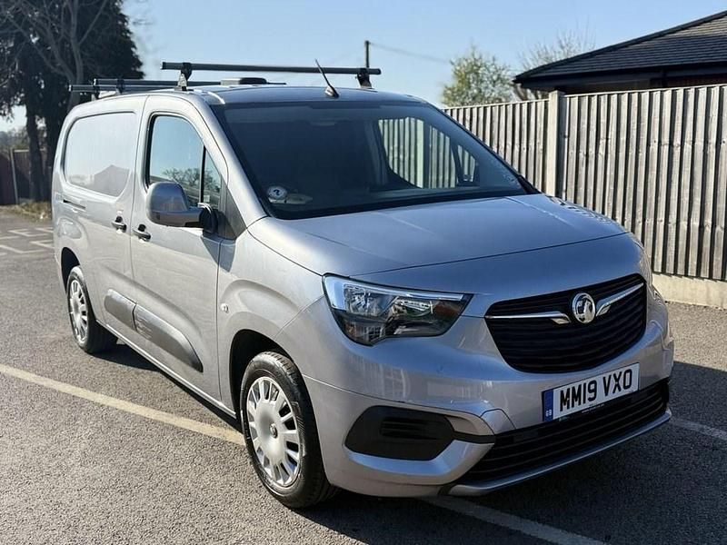 Grey Used 2019 Vauxhall Combo Sportive MPV | £8,500 (Fair price) - Image 1/4