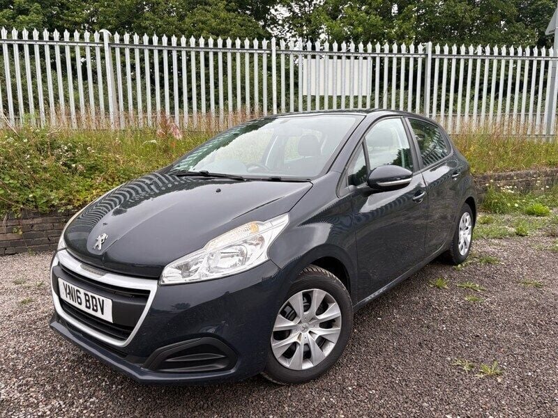 Grey Used 2016 Peugeot 208 Access Hatchback | £2,795 (Good price) - Image 1/4