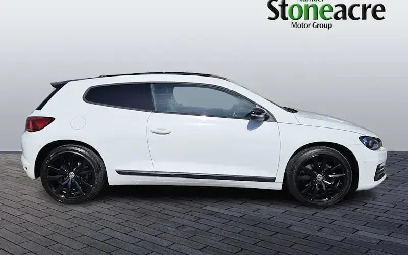 Used VW Scirocco Black Edition 179 HP (131 kW) 2017 White Coupe