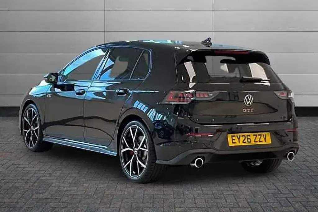 Used VW Golf VIII GTI 265 HP (194 kW) 2026 Grenadilla black Hatchback