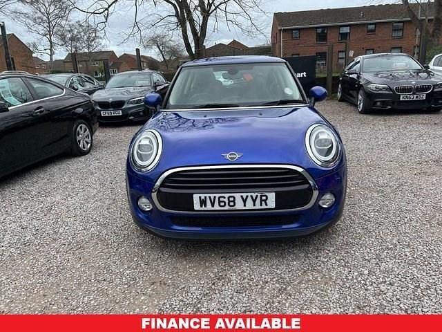Used Mini Cooper Hatch 136 HP (100 kW) 2018 Blue Hatchback