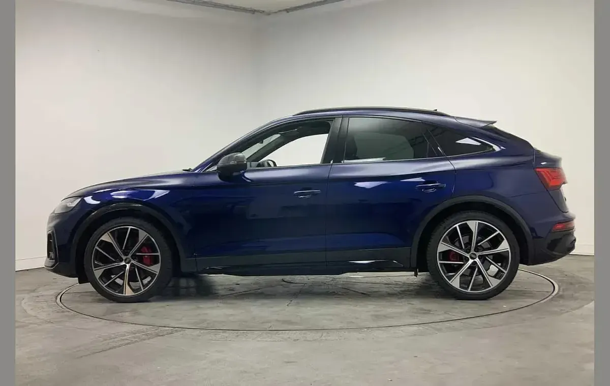 Used Audi Q5 Comfort 336 HP (247 kW) 2025 Blue SUV