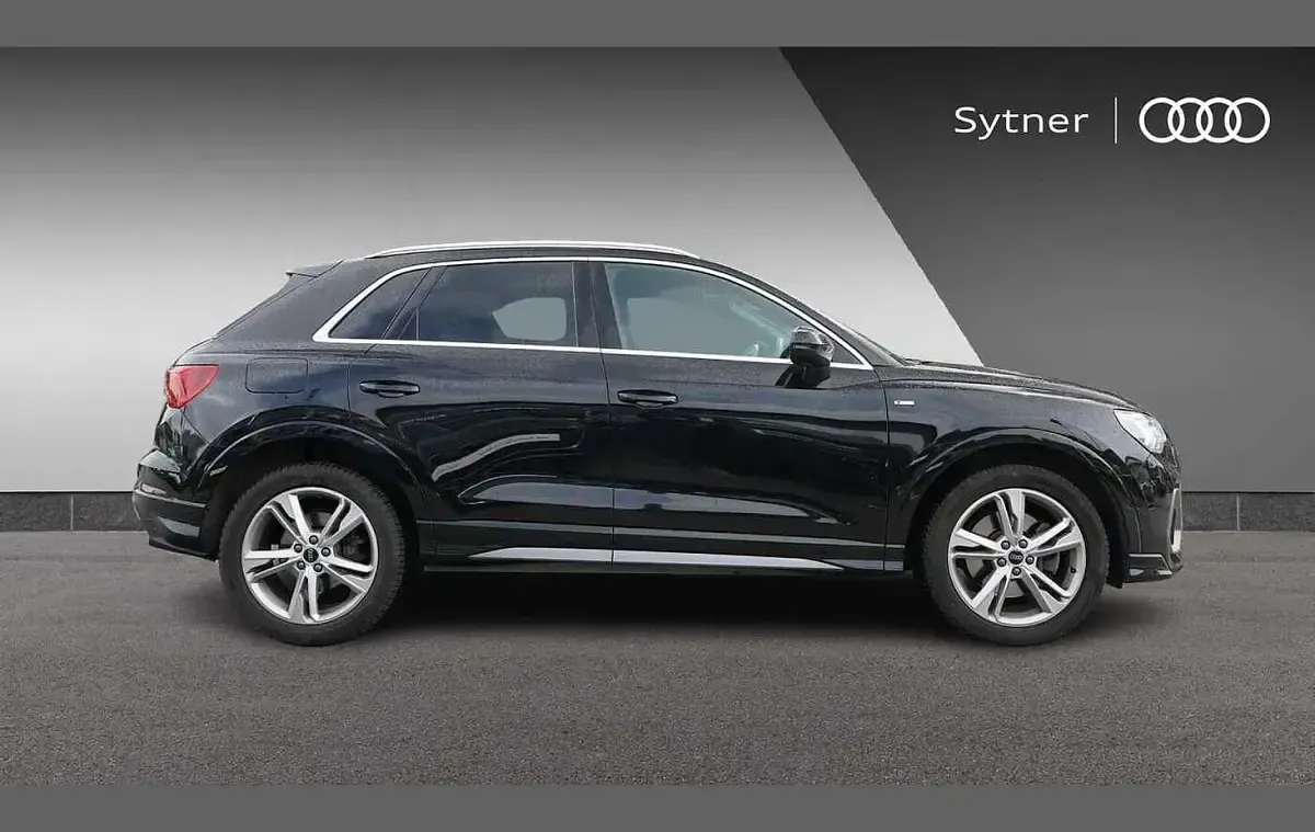 Used Audi Q3 S-Line 196 HP (144 kW) 2023 Black SUV