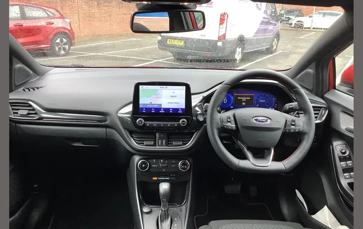 Used Ford Puma ST-Line 123 HP (90 kW) 2023 Red SUV