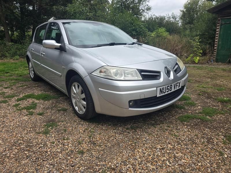 Silver Used 2008 Renault Mégane III Hatchback | £595 (Good price) - Image 1/4