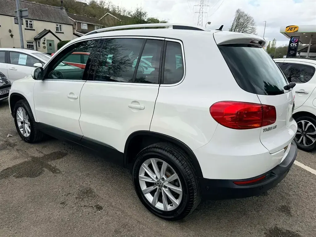 Used VW Tiguan SE 140 HP (102 kW) 2013 White SUV