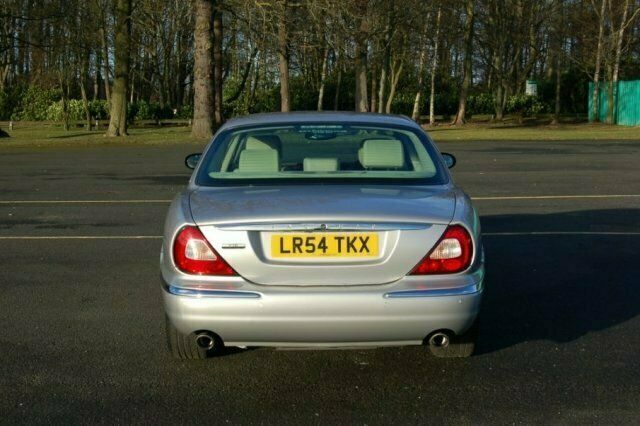 Used Jaguar XJ6 240 HP (176 kW) 2004 Sedan