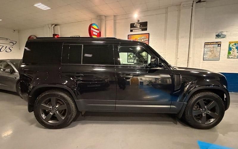 Used Land Rover Defender 249 HP (183 kW) 2023 SUV