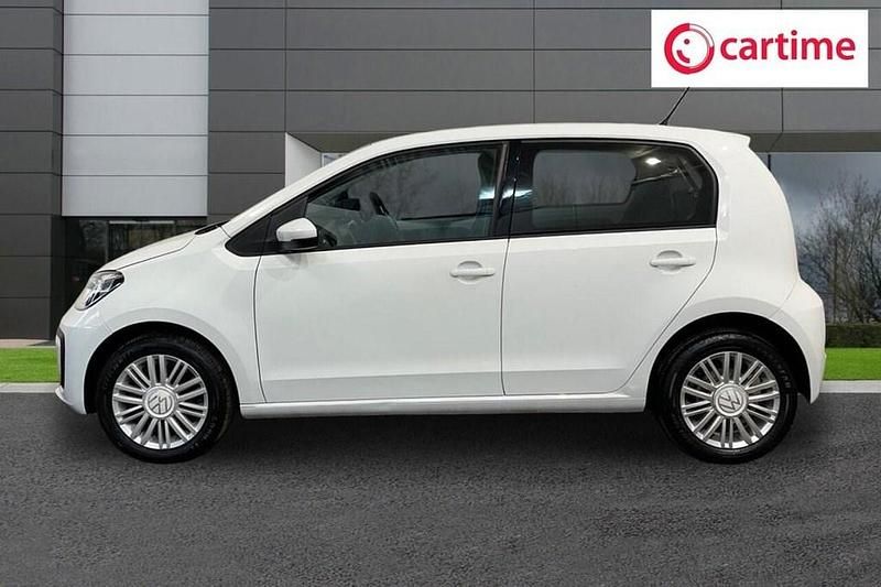 Usado VW up! 65 HP (47 kW) 2021 Branco Citadino