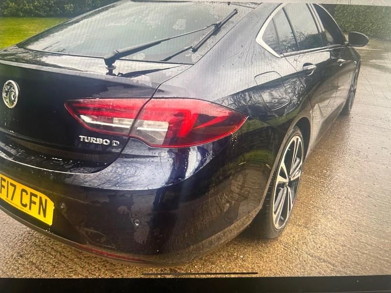 Used Vauxhall Insignia Elite 2017 Blue Hatchback