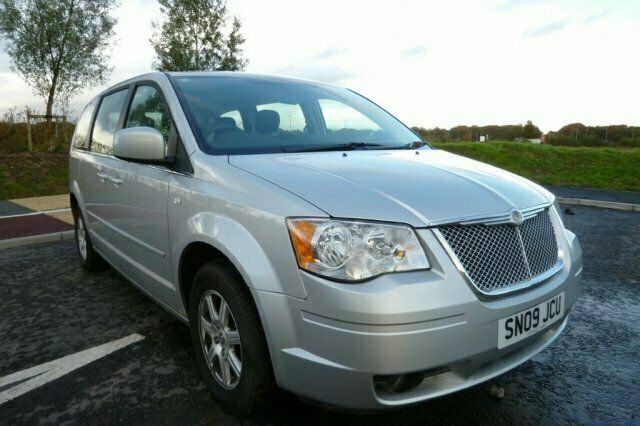 Used 2009 Chrysler Grand Voyager MPV | £15,500 - Image 1/4