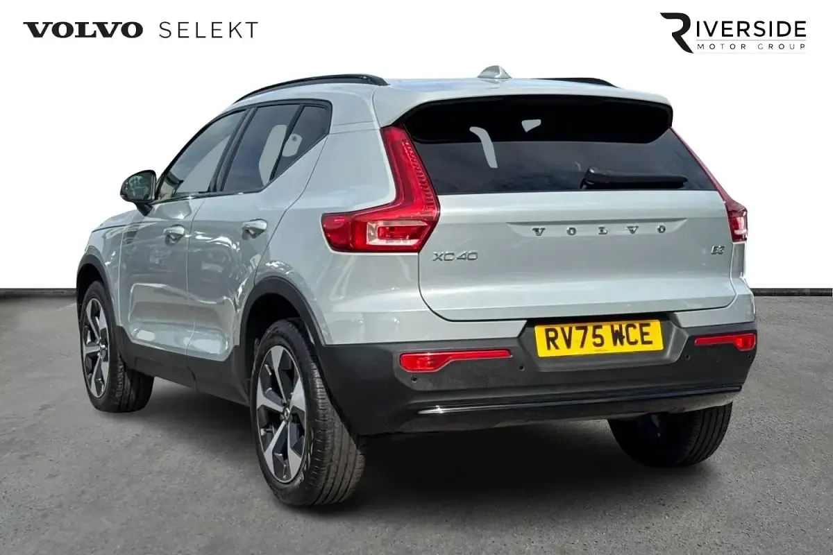 Used Volvo XC40 Plus 163 HP (119 kW) 2025 Vapour grey SUV