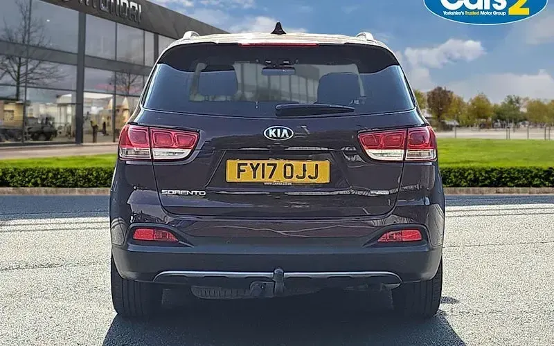Used Kia Sorento 200 HP (147 kW) 2016 Red SUV
