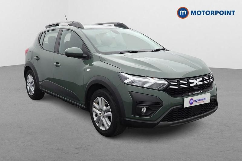 Used Dacia Sandero Expression 2023 Green Hatchback