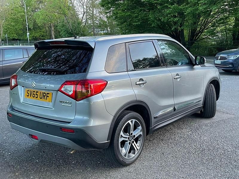 Second-hand Suzuki Vitara SZ5 120 CP (88 kW) 2015 Gri SUV