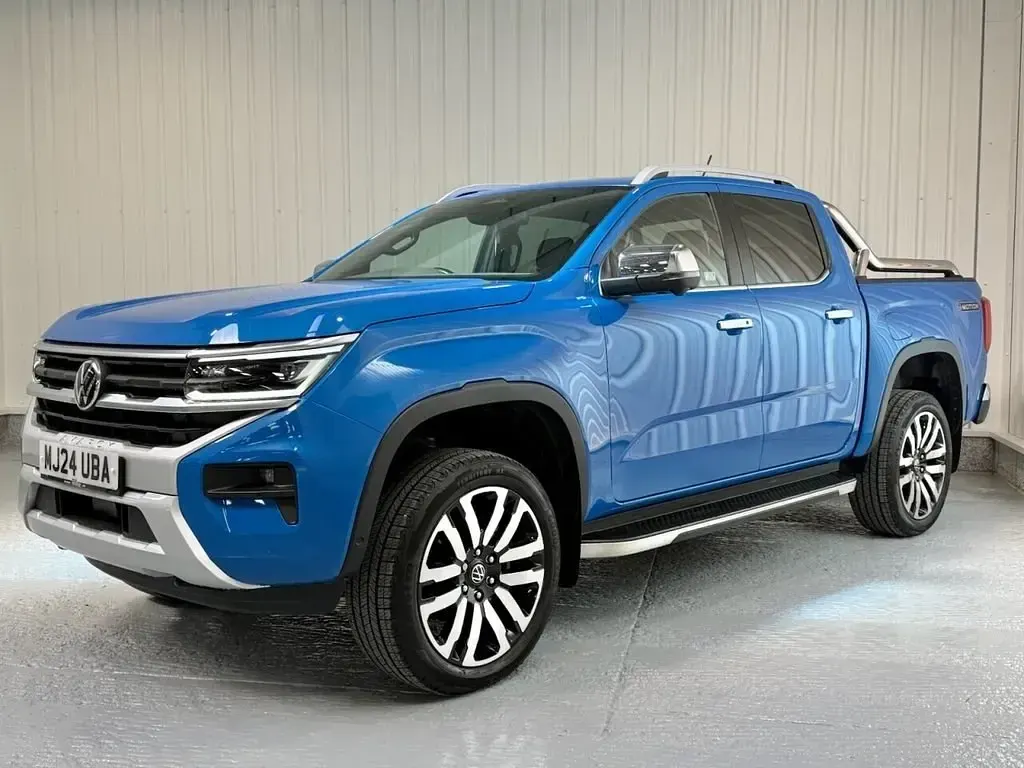 Second-hand VW Amarok Aventura 240 CP (176 kW) 2024 Albastru Pickup