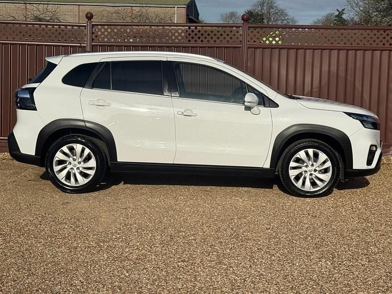 Used Suzuki SX4 2023 White Hatchback