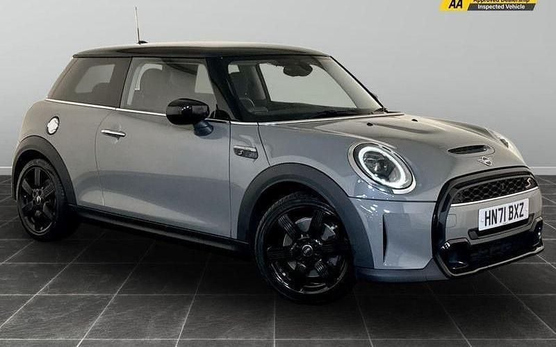 Grey Used 2021 Mini Cooper S Classic Hatchback | £14,195 (Super price) - Image 1/2