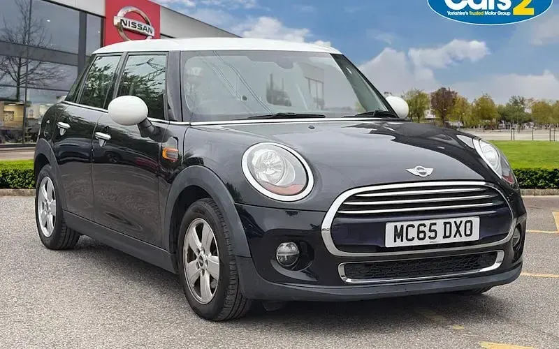 Used Mini Cooper Hatch 136 HP (100 kW) 2015 Hatchback