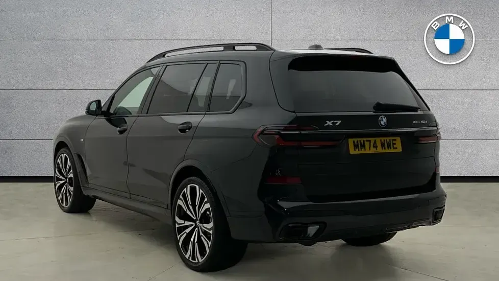 Used BMW X7 M Sport 347 HP (255 kW) 2025 Black SUV