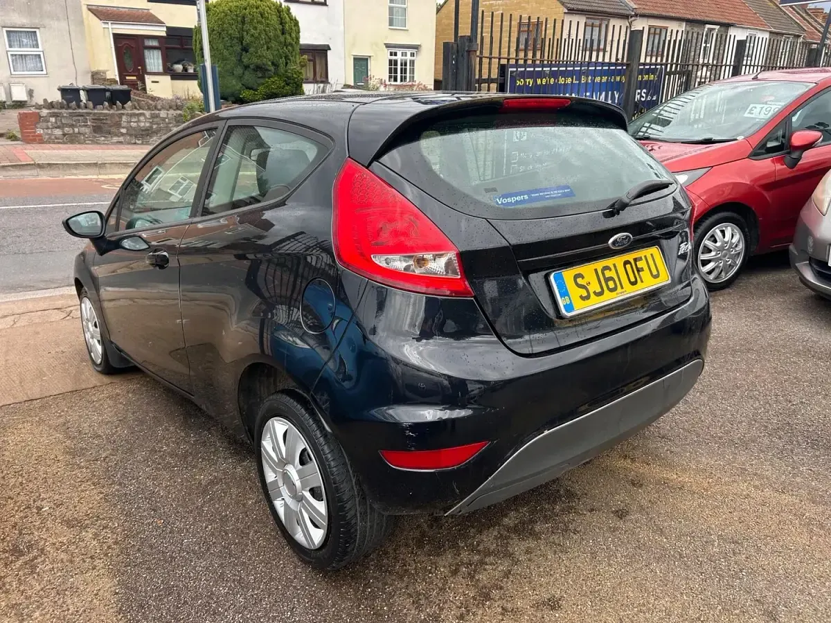 Used Ford Fiesta 82 HP (60 kW) 2011 Black Hatchback