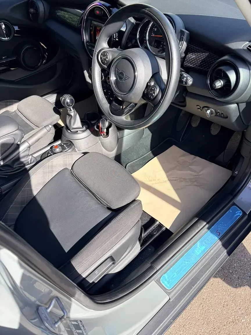 Used Mini Cooper S Classic 2018 Grey Hatchback