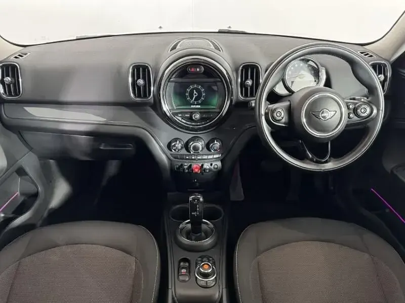 Used Mini Cooper D Countryman 148 HP (108 kW) 2018 White SUV