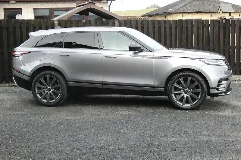 Used Land Rover Range Rover Velar HSE Dynamic 245 HP (180 kW) 2020 Grey SUV