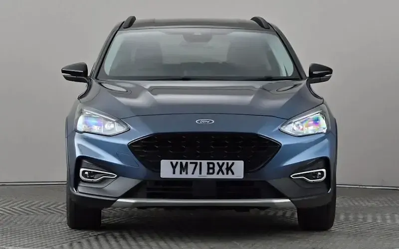Used Ford Focus Active 155 HP (114 kW) 2021 Blue Hatchback