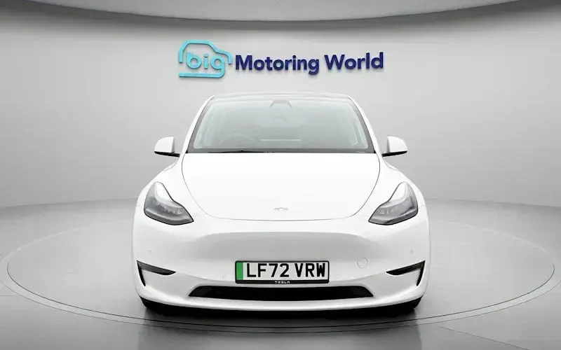 Used Tesla Model Y Long Range AWD 286 kW (389 HP) 2025 SUV
