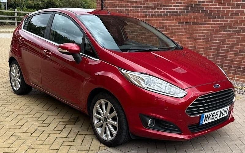 Used 2017 Ford Fiesta Titanium Hatchback | £7,388 (Good price) - Image 1/4