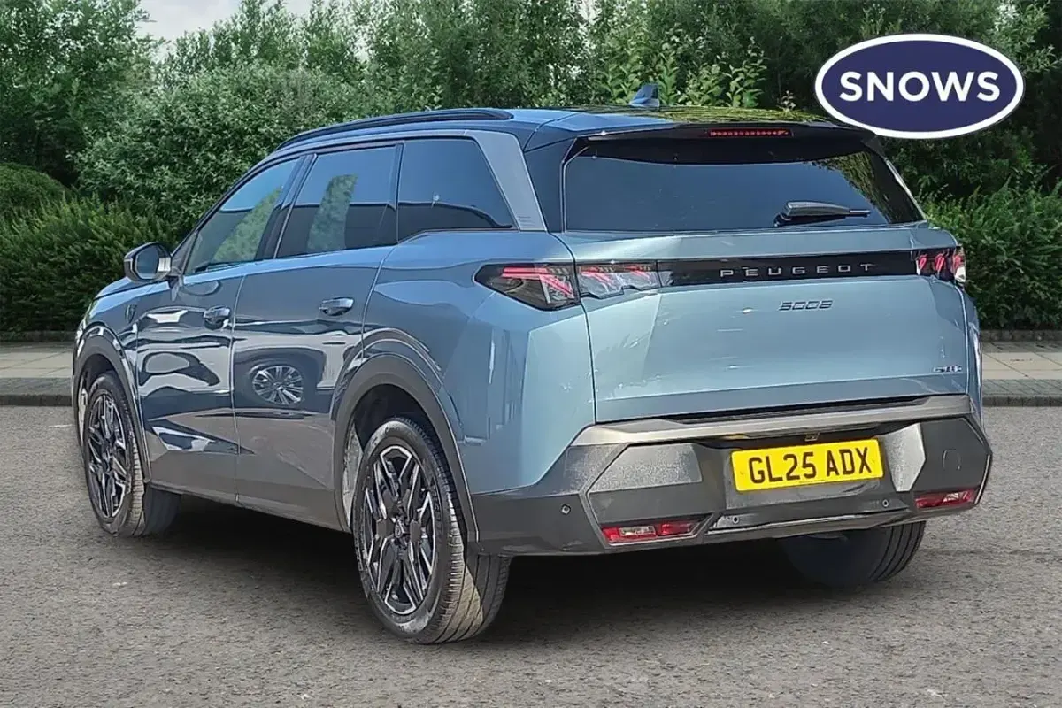 Used Peugeot 5008 GT 136 HP (100 kW) 2025 Blue SUV