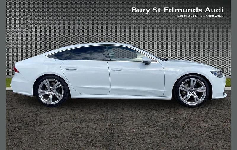 Usado Audi A7 S-Line 200 HP (147 kW) 2022 Branco Sedan