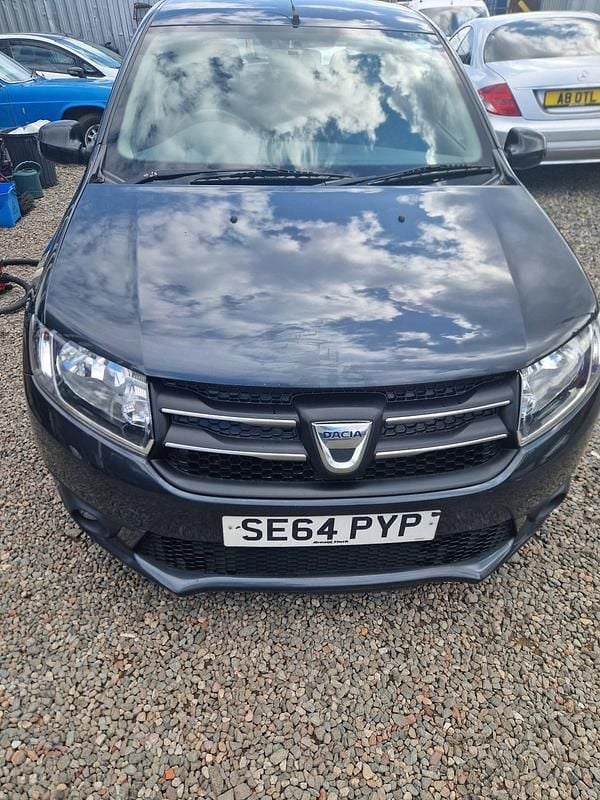 Gebraucht Dacia Sandero 90 PS (66 kW) 2015 Grau Kleinwagen
