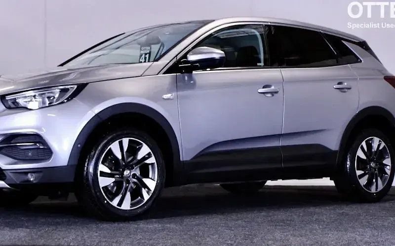 Używany Vauxhall Grandland X Sport 131 KM (96 kW) 2019 SUV