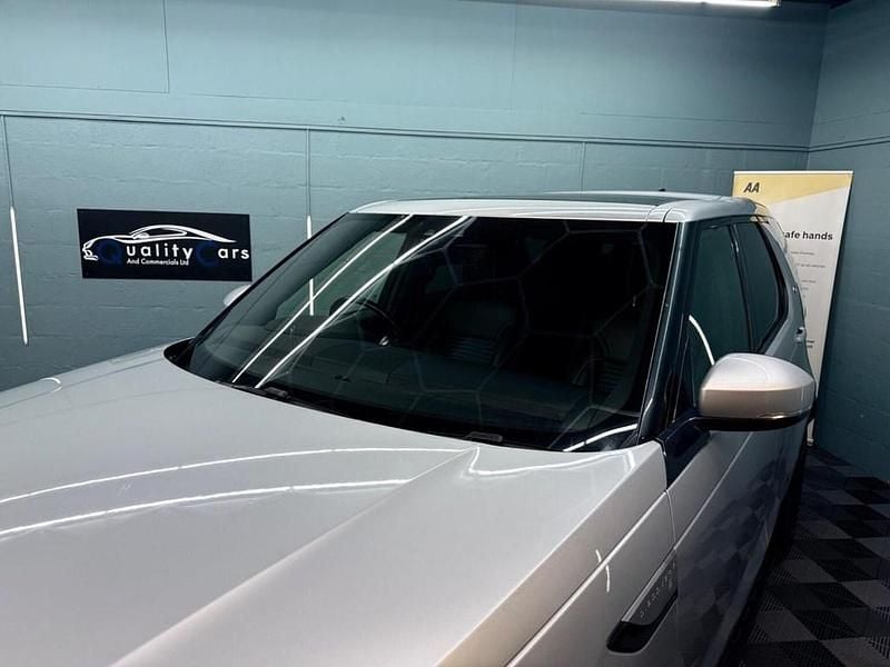 Used Land Rover Discovery 5 HSE 306 HP (225 kW) 2018 Silver SUV