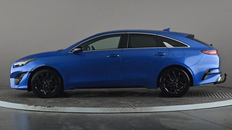 Used Kia ProCeed GT-Line 157 HP (115 kW) 2023 Blue Estate