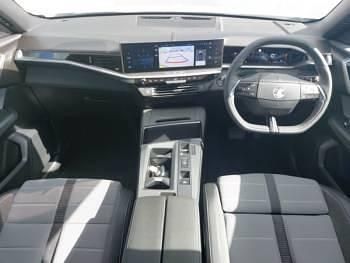 Second-hand Vauxhall Grandland X 136 CP (100 kW) 2025 Alb SUV